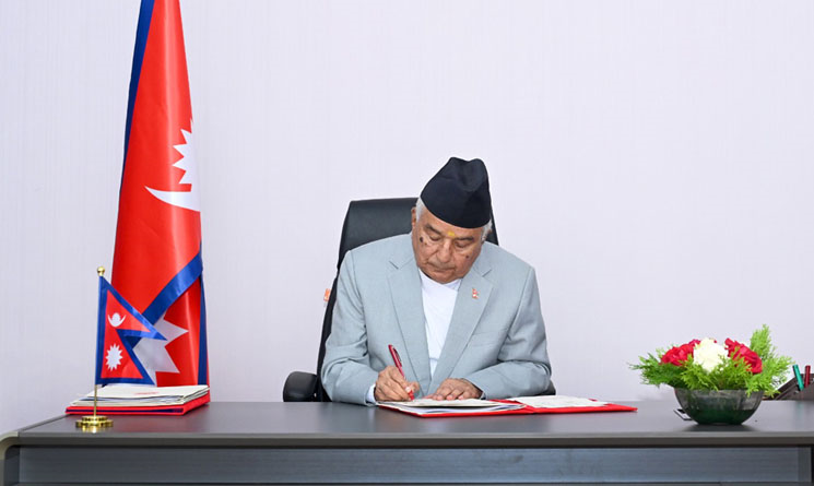 नियुक्ति खारेजीको निर्णयपछि १६ सय कर्मचारीको भविष्य र काममा असर